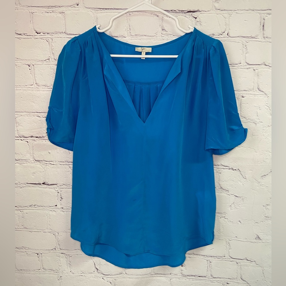 Joie Blue Silk V-Neck Short Sleeve Blouse Top